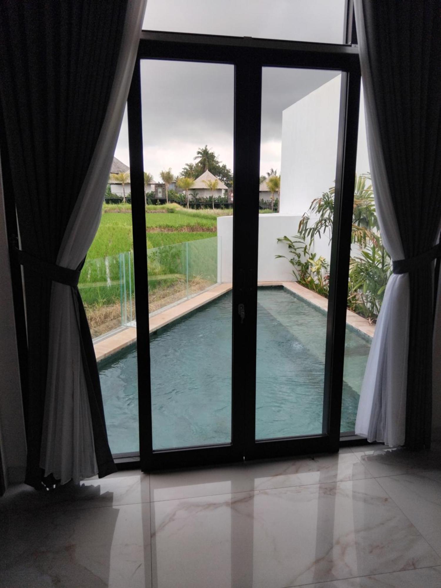 Sujiwa Ubud Hotel & Villa Esterno foto