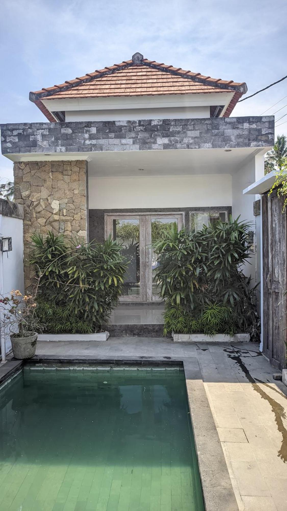 Sujiwa Ubud Hotel & Villa Esterno foto
